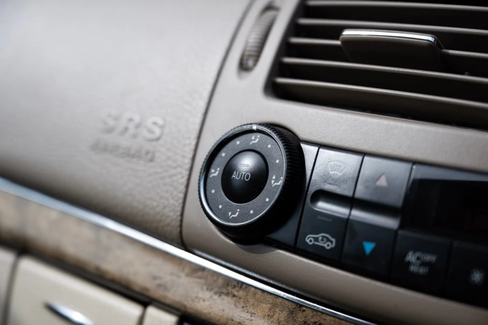 2004 Mercedes-Benz W211 E-Class - Image 27 of 30