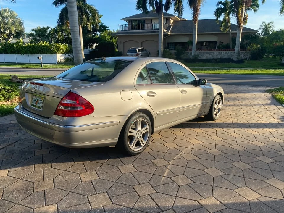 2004 Mercedes-Benz W211 E-Class - Image 2 of 7