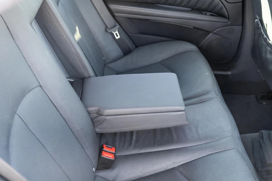2004 Mercedes-Benz W211 E-Class - Image 29 of 31