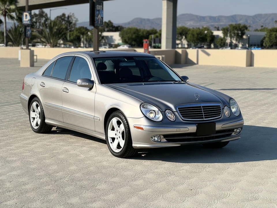 2004 Mercedes-Benz W211 E-Class - Image 13 of 31