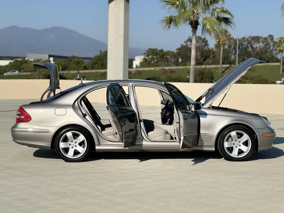 2004 Mercedes-Benz W211 E-Class - Image 16 of 31