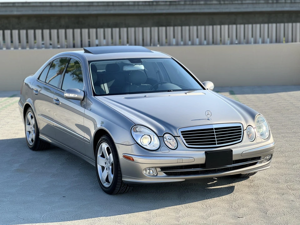 2004 Mercedes-Benz W211 E-Class - Image 14 of 31