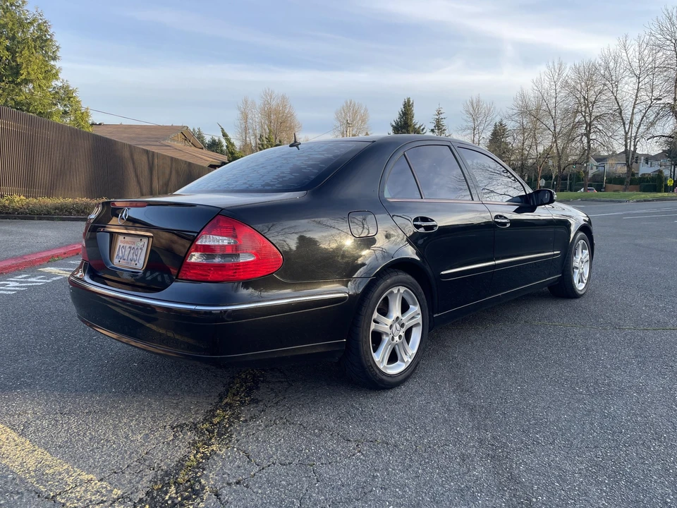 2004 Mercedes-Benz W211 E-Class - Image 12 of 21