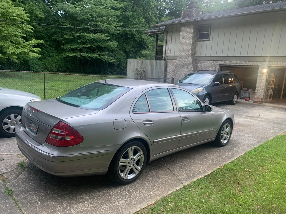 2004 Mercedes-Benz W211 E-Class - Image 19 of 31
