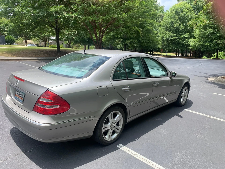 2004 Mercedes-Benz W211 E-Class - Image 18 of 31