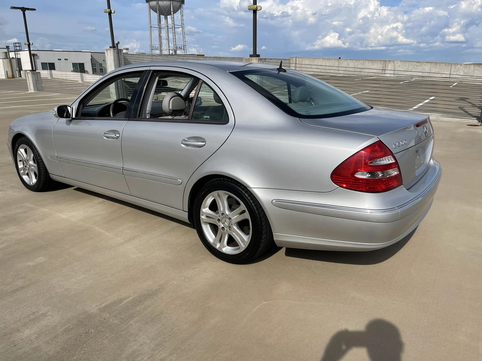 2004 Mercedes-Benz W211 E-Class - Image 15 of 31