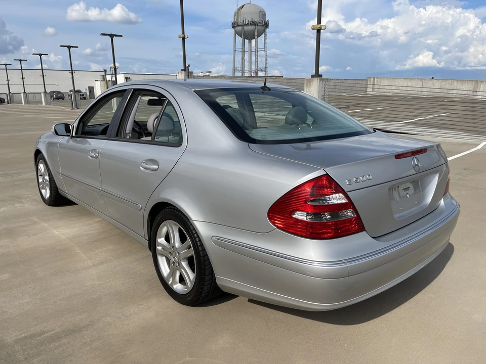 2004 Mercedes-Benz W211 E-Class - Image 16 of 31