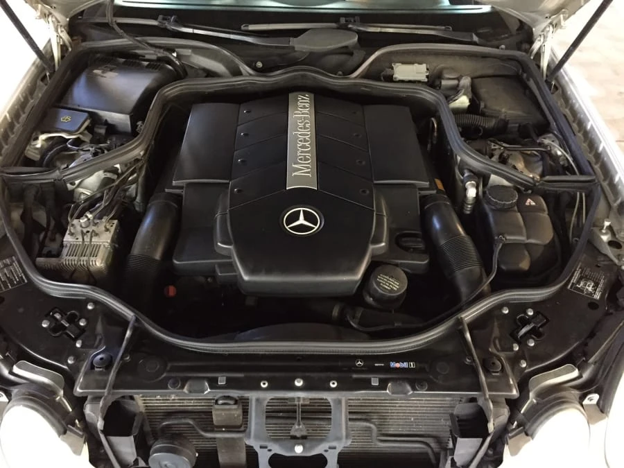 2004 Mercedes-Benz W211 E-Class - Image 6 of 12