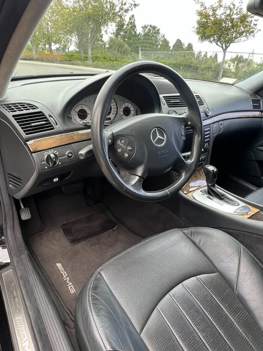 2004 Mercedes-Benz W211 E 55 & E 63 AMG - Image 9 of 17