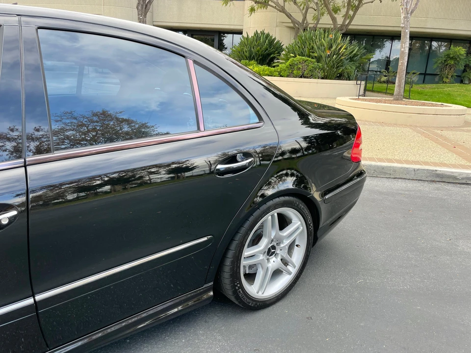 2004 Mercedes-Benz W211 E 55 & E 63 AMG - Image 15 of 31