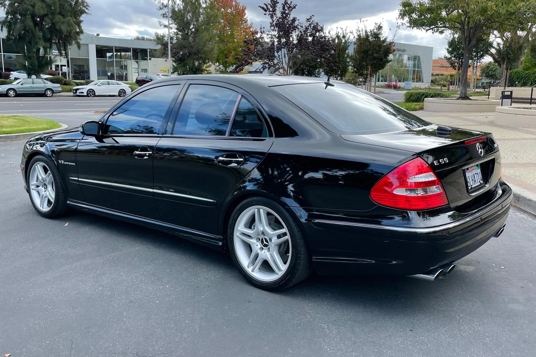 2004 Mercedes-Benz W211 E 55 & E 63 AMG - Image 4 of 31