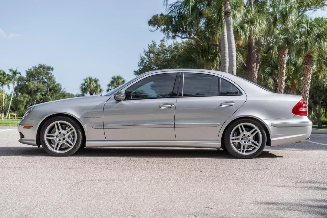 2004 Mercedes-Benz W211 E 55 & E 63 AMG - Image 3 of 31