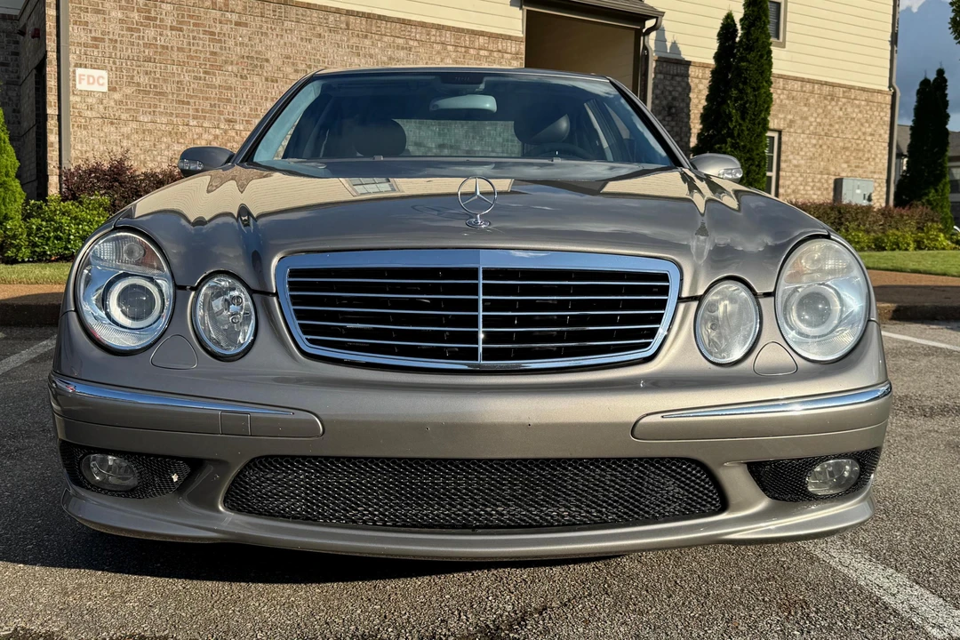 2004 Mercedes-Benz W211 E 55 & E 63 AMG - Image 2 of 31