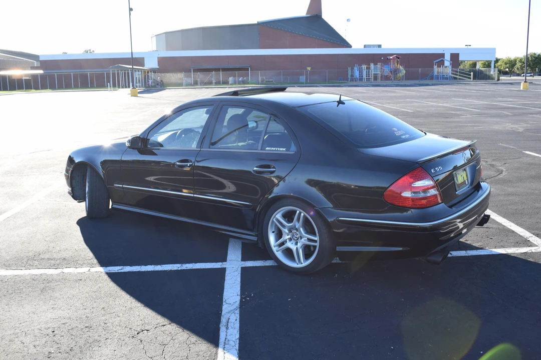 2004 Mercedes-Benz W211 E 55 & E 63 AMG - Image 9 of 31