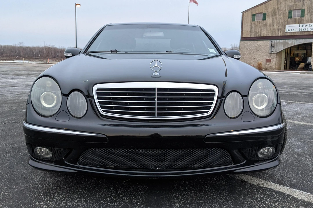 2004 Mercedes-Benz W211 E 55 & E 63 AMG - Image 2 of 31