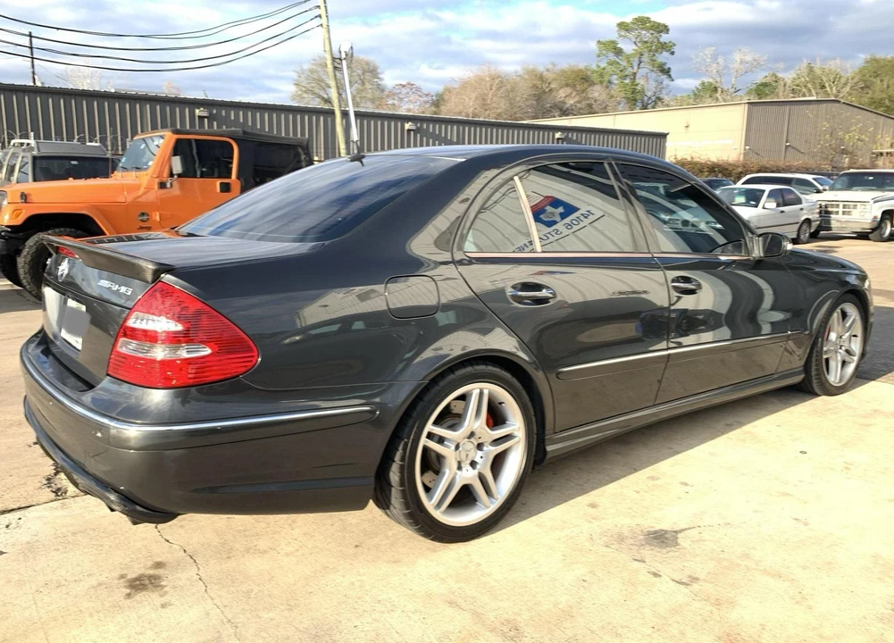 2004 Mercedes-Benz W211 E 55 & E 63 AMG - Image 5 of 31