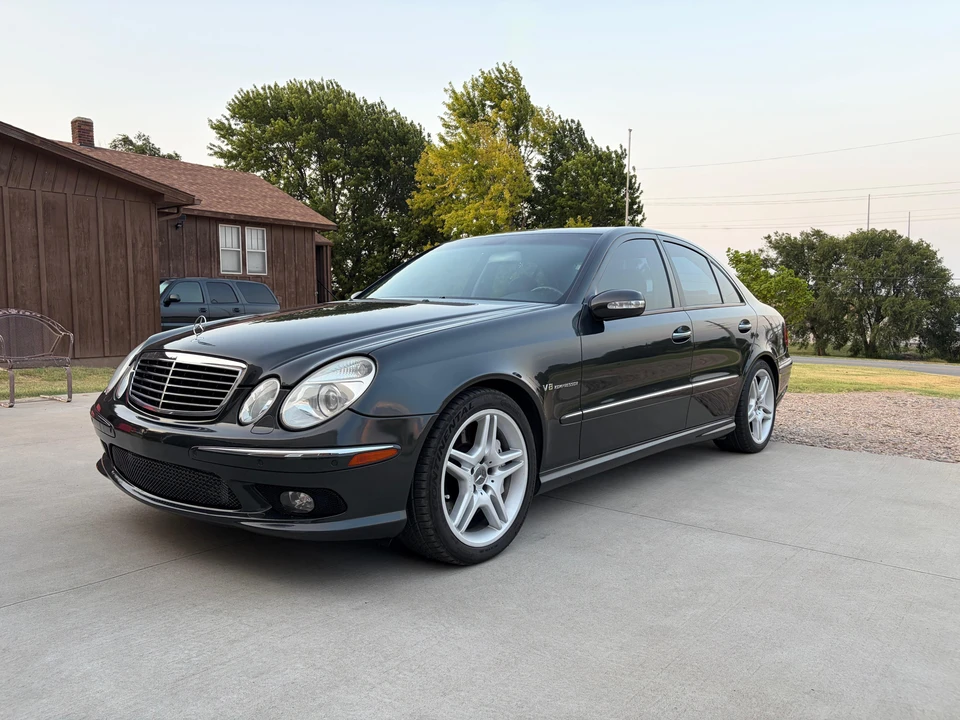 2004 Mercedes-Benz W211 E 55 & E 63 AMG - Image 11 of 31
