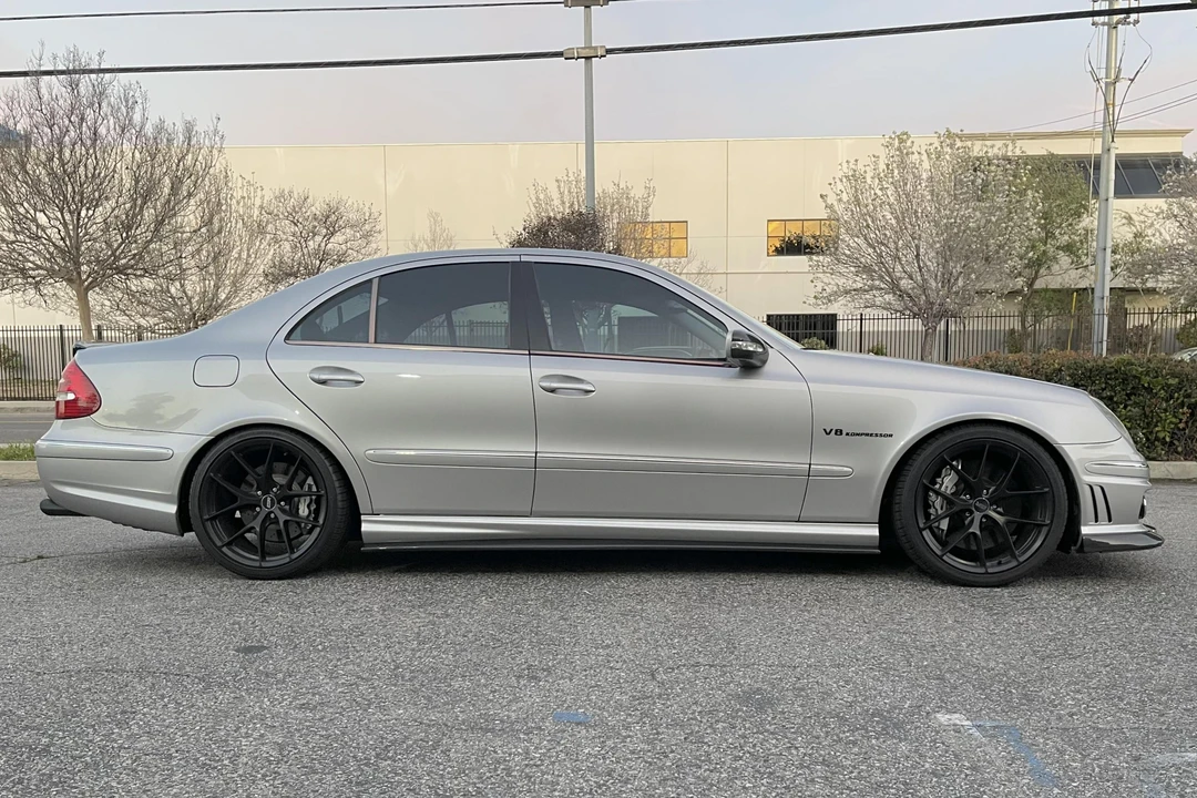 2004 Mercedes-Benz W211 E 55 & E 63 AMG - Image 3 of 31
