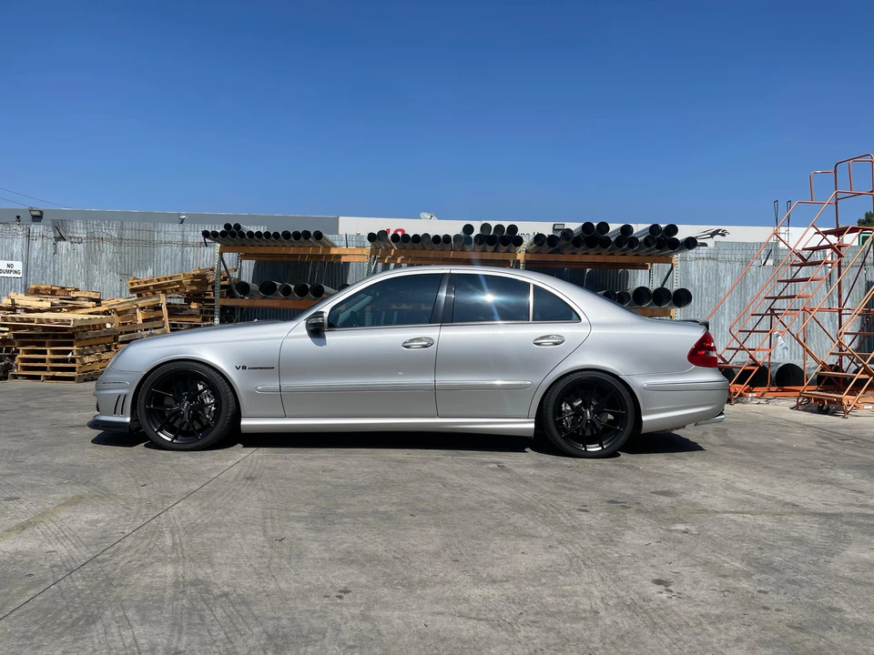 2004 Mercedes-Benz W211 E 55 & E 63 AMG - Image 14 of 31
