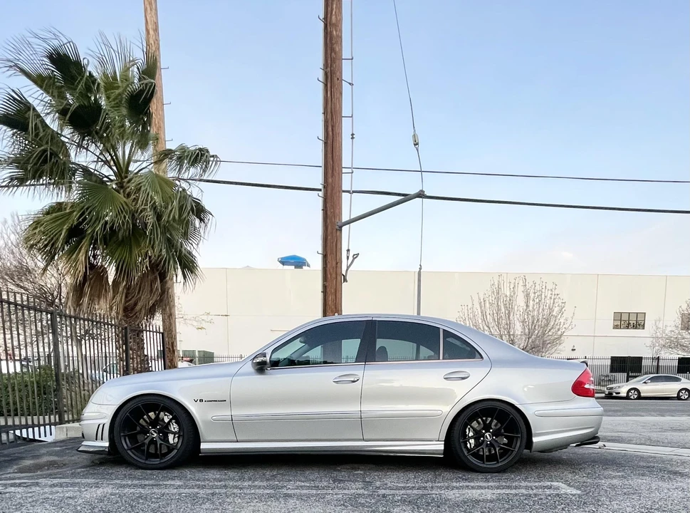 2004 Mercedes-Benz W211 E 55 & E 63 AMG - Image 15 of 31