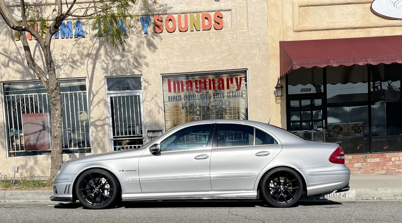 2004 Mercedes-Benz W211 E 55 & E 63 AMG - Image 16 of 31