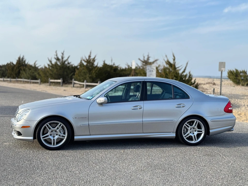 2004 Mercedes-Benz W211 E 55 & E 63 AMG - Image 13 of 31