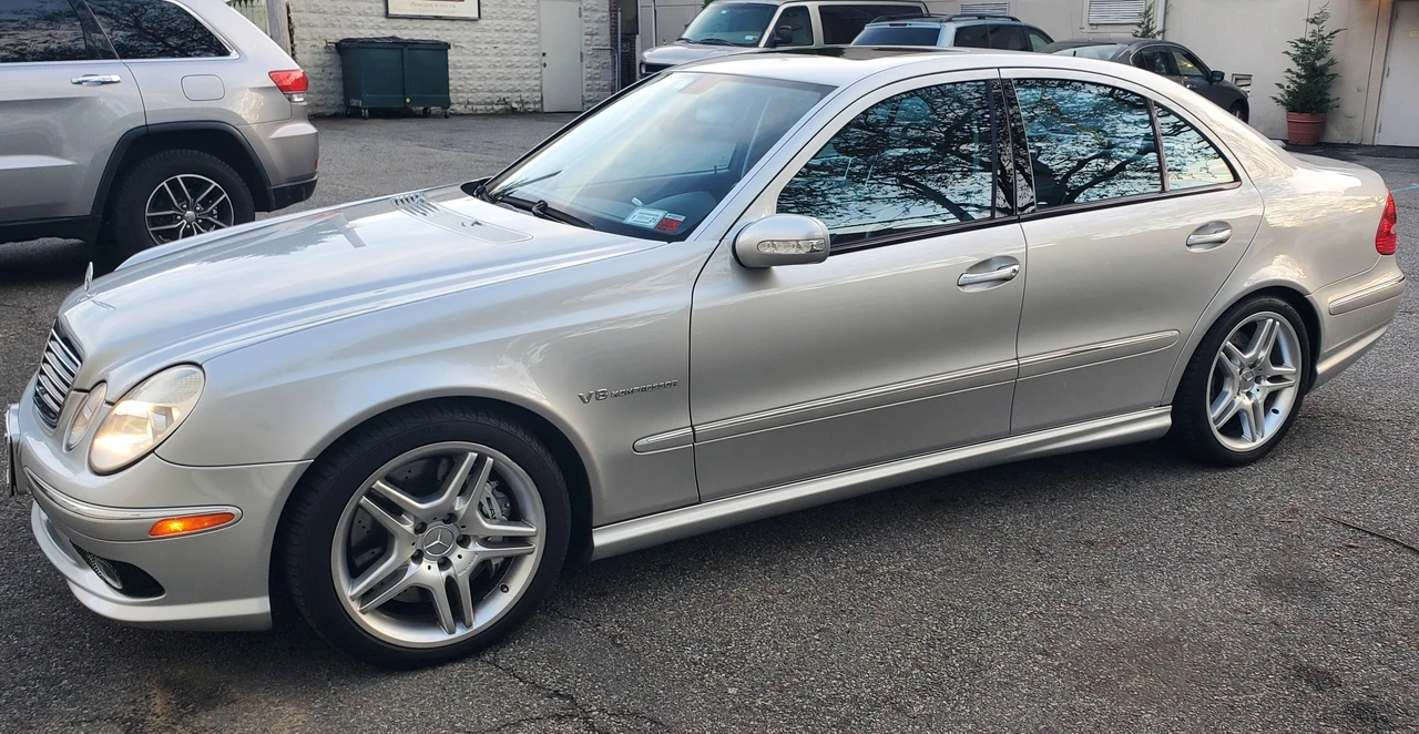 2004 Mercedes-Benz W211 E 55 & E 63 AMG - Image 8 of 31
