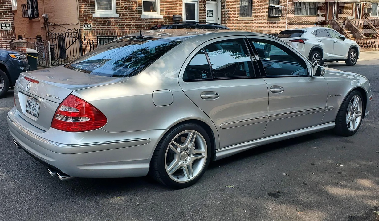 2004 Mercedes-Benz W211 E 55 & E 63 AMG - Image 16 of 31