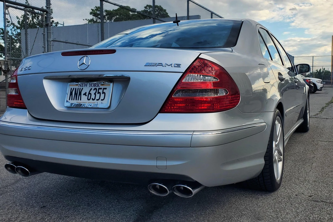 2004 Mercedes-Benz W211 E 55 & E 63 AMG - Image 14 of 31