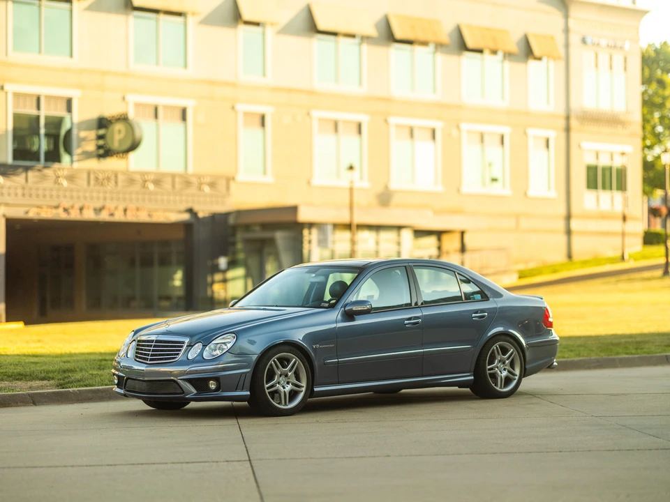 2004 Mercedes-Benz W211 E 55 & E 63 AMG - Image 13 of 31
