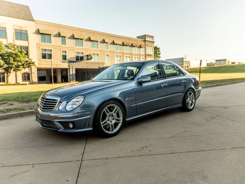 2004 Mercedes-Benz W211 E 55 & E 63 AMG - Image 12 of 31