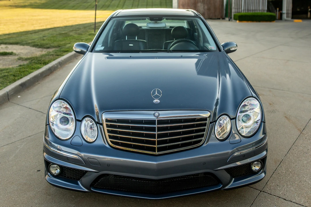 2004 Mercedes-Benz W211 E 55 & E 63 AMG - Image 2 of 31