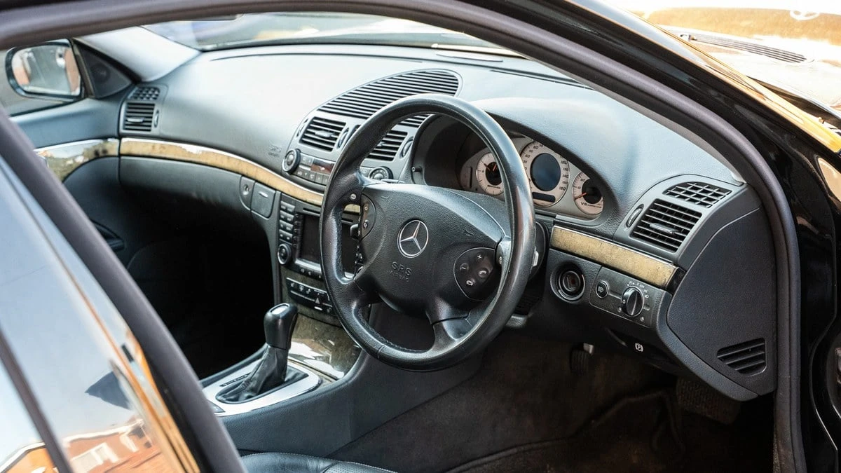 2004 Mercedes-Benz W211 E 55 & E 63 AMG - Image 13 of 30