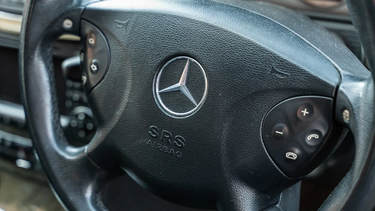 2004 Mercedes-Benz W211 E 55 & E 63 AMG - Image 24 of 30