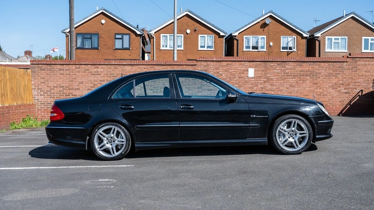 2004 Mercedes-Benz W211 E 55 & E 63 AMG - Image 4 of 30