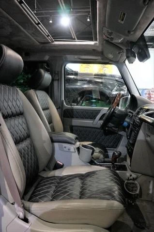 2004 Mercedes-Benz W463 G-Class - Image 22 of 31