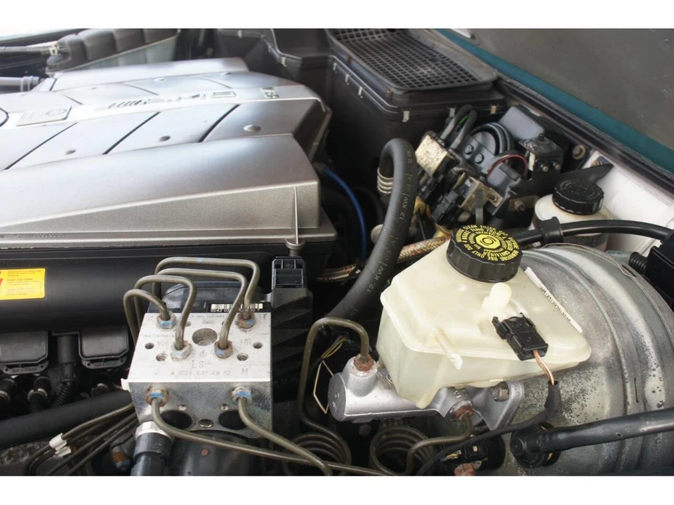 2004 Mercedes-Benz W463 G-Class - Image 14 of 31