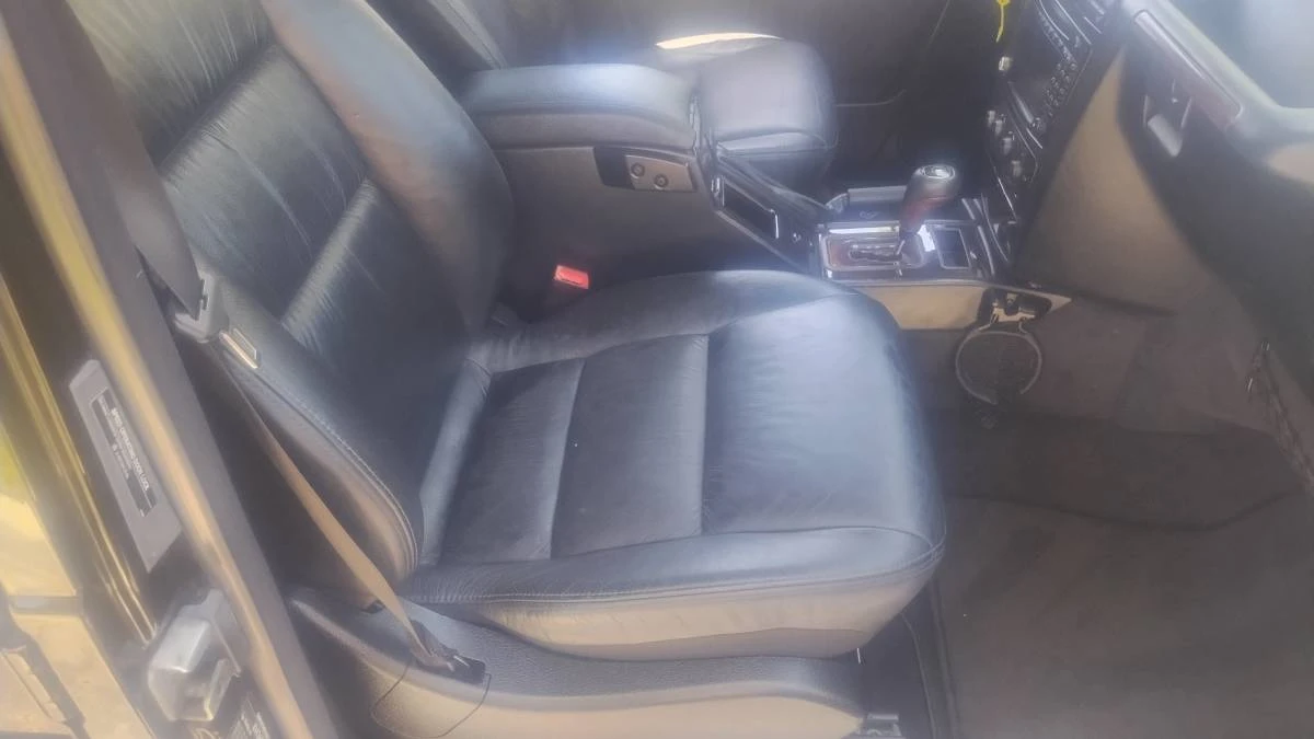 2004 Mercedes-Benz W463 G-Class - Image 2 of 19