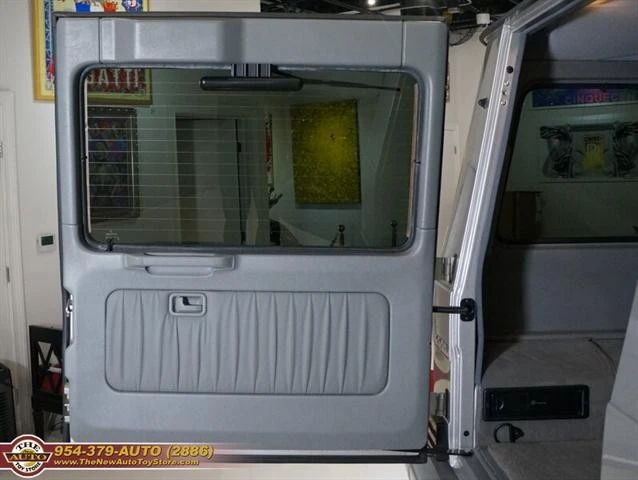 2004 Mercedes-Benz W463 G-Class - Image 24 of 31