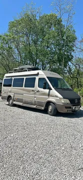2004 Mercedes-Benz Interstate Lounge