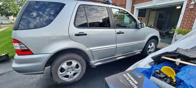 2004 Mercedes-Benz M-Class ML 350 4MATIC Sport Utility 4D