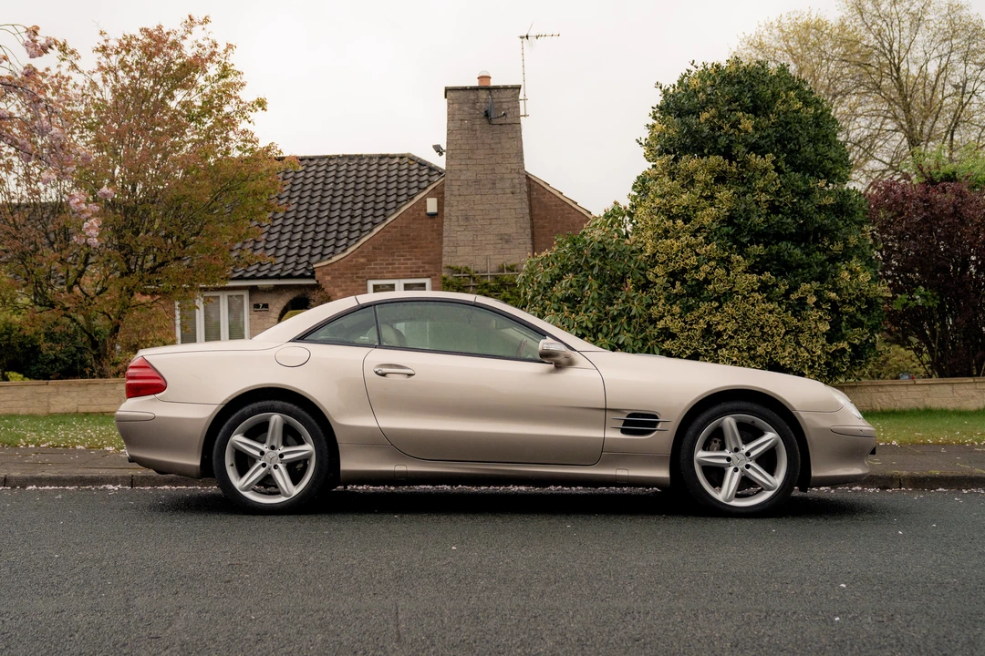 2001 Mercedes-Benz R230 SL-Class - Image 4 of 31