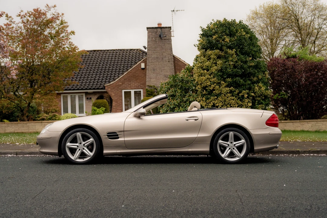 2001 Mercedes-Benz R230 SL-Class - Image 8 of 31