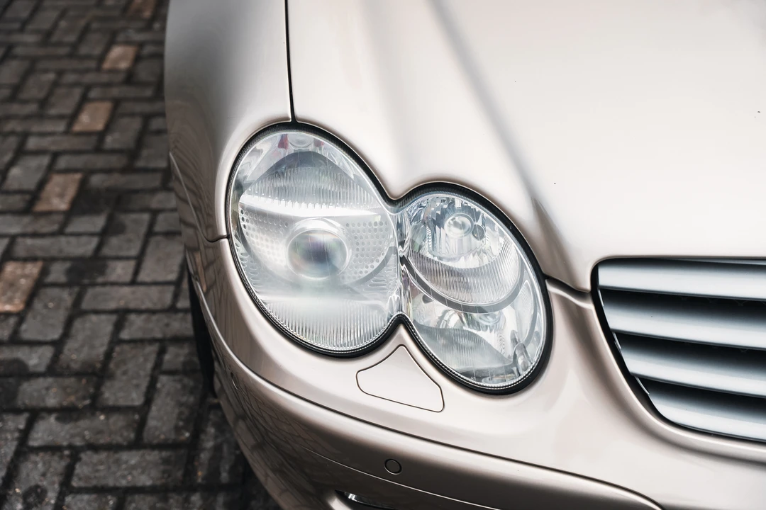 2004 Mercedes-Benz R230 SL-Class - Image 26 of 31