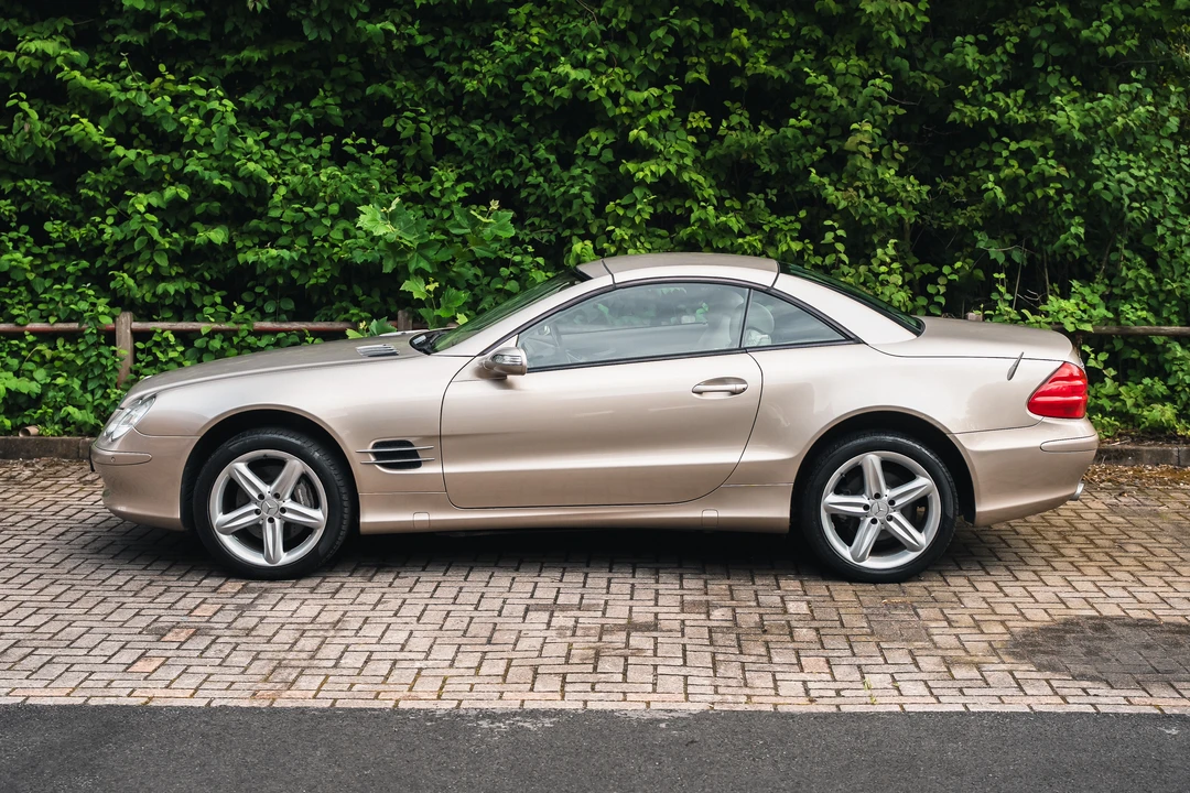2004 Mercedes-Benz R230 SL-Class - Image 12 of 31