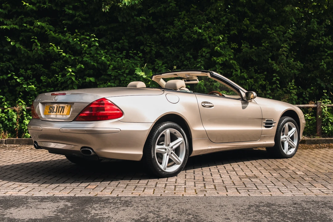 2004 Mercedes-Benz R230 SL-Class - Image 16 of 31