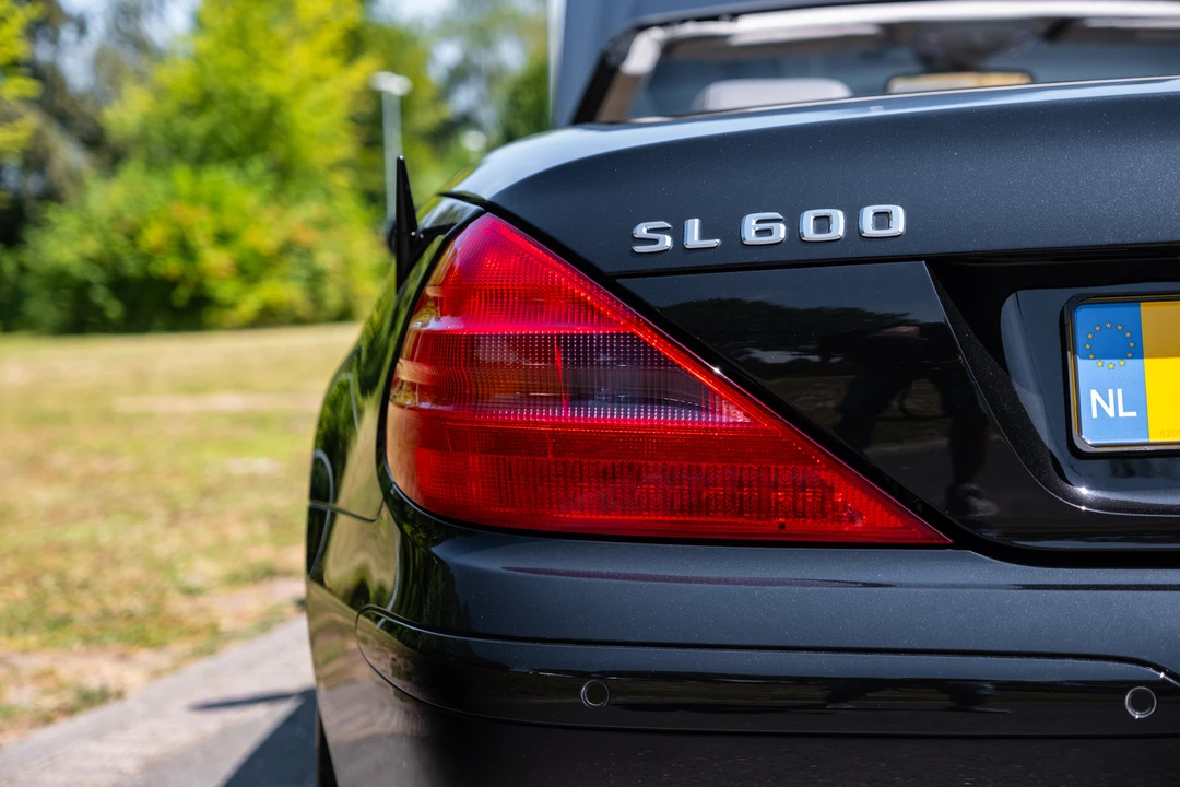 2004 Mercedes-Benz R230 SL-Class - Image 15 of 31