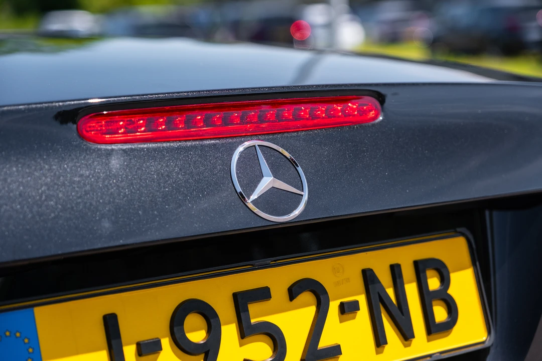 2004 Mercedes-Benz R230 SL-Class - Image 18 of 31
