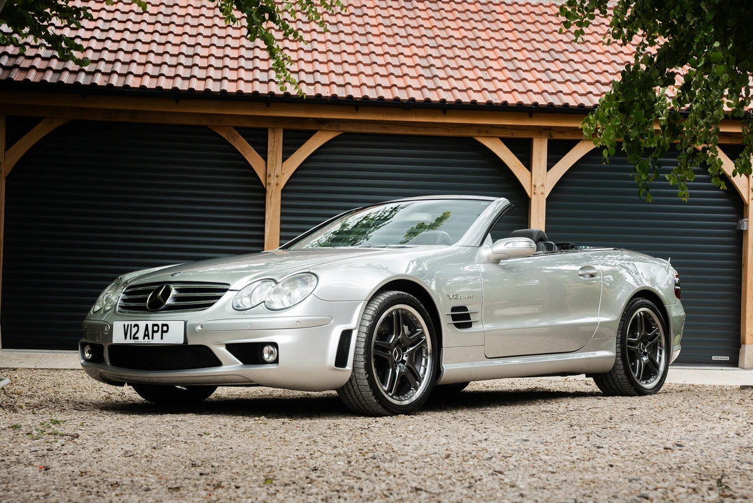 2004 Mercedes-Benz R230 SL-Class - Image 2 of 31