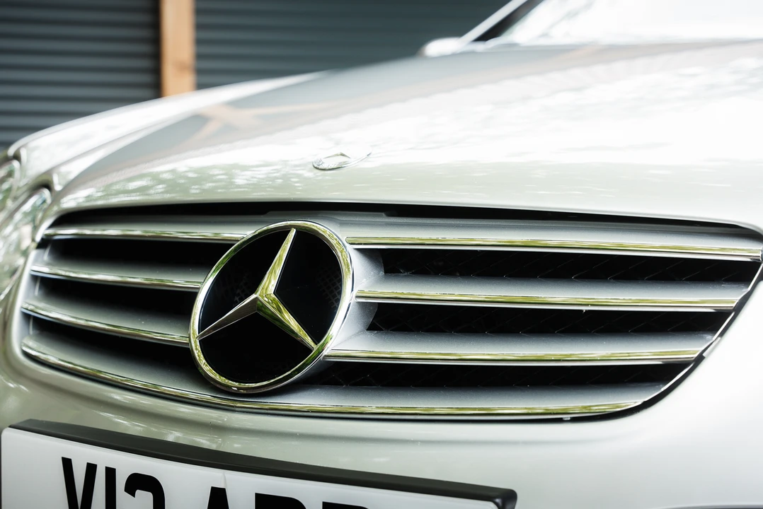 2004 Mercedes-Benz R230 SL-Class - Image 16 of 31